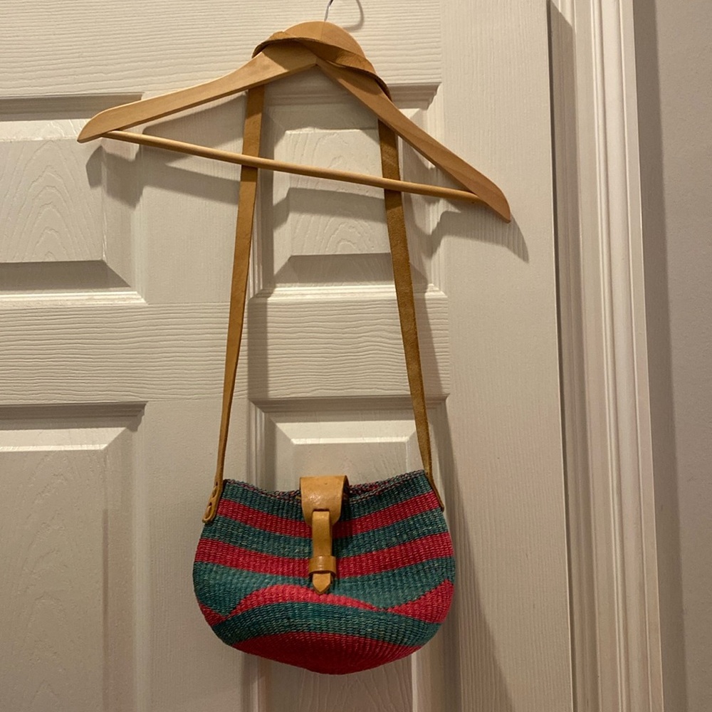 VINTAGE pink & green sisal small bag crossbody or shoulder purse